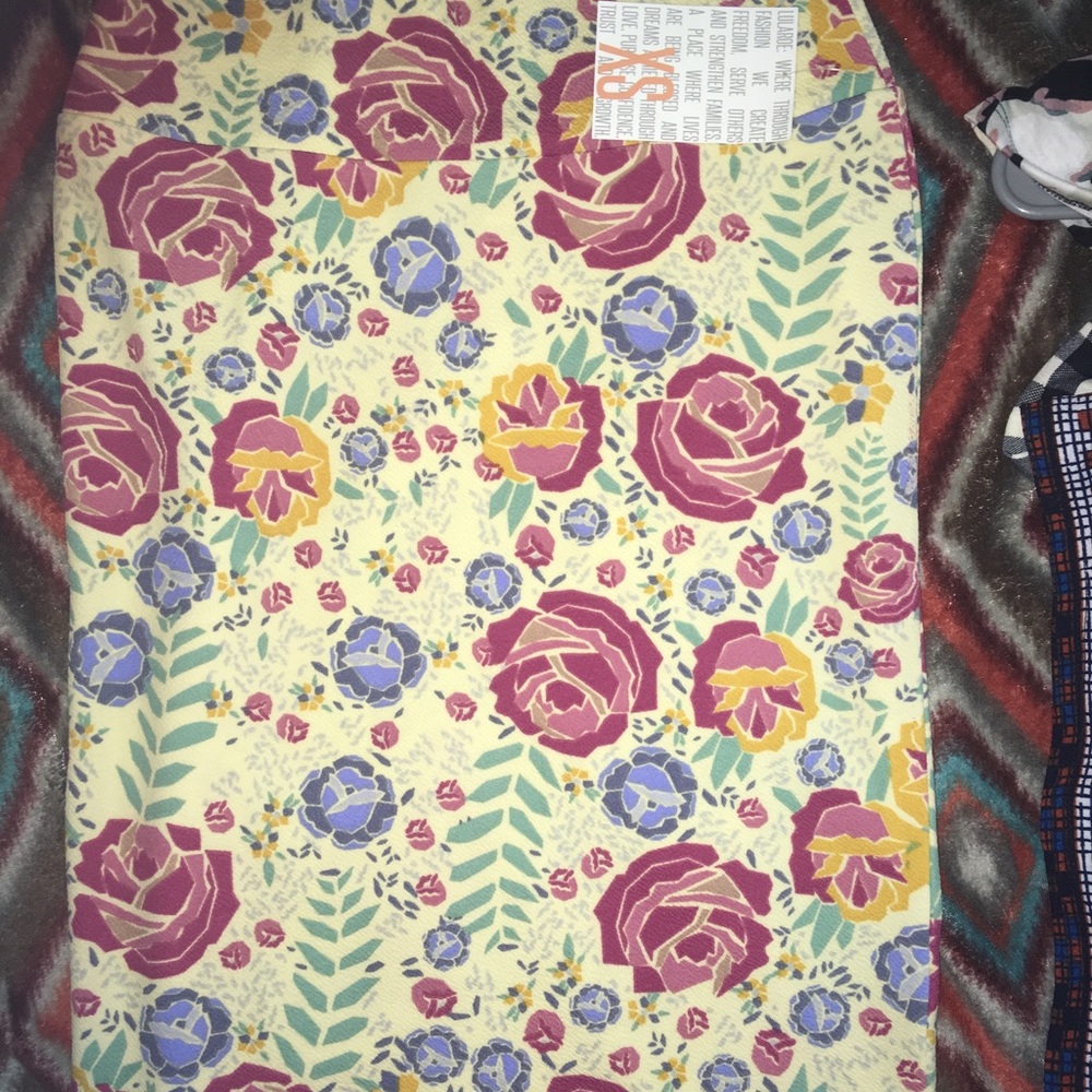 Lularoe Cassie